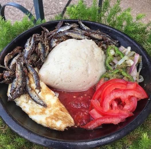 Akple/Banku with keta school boys